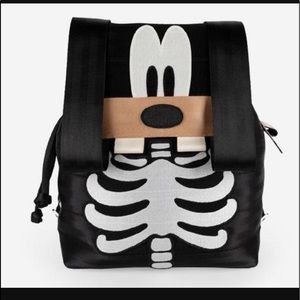 NWT Harvey’s Disney Goofy Halloween Backpack